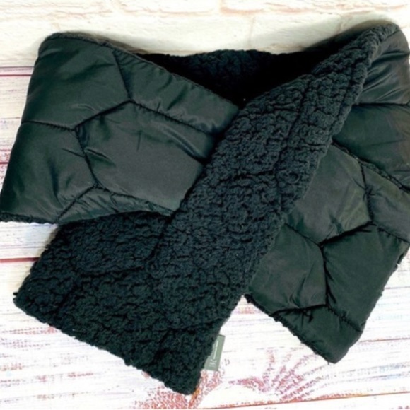 NWT INC International Concepts Women's Quilted Teddy Faux-Fur Reversible Puffer - Picture 2 of 2